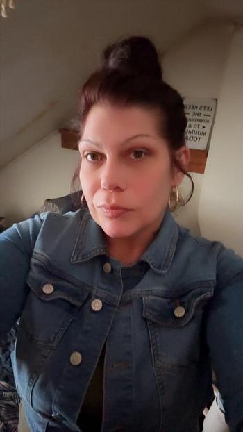 Faith, 40  female escort, Reading