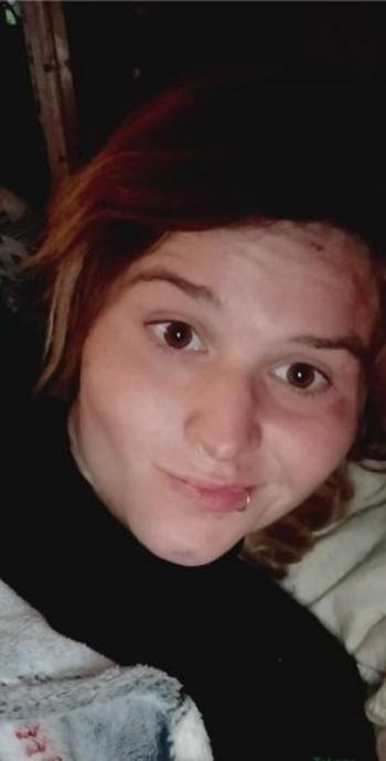 Melissa, 23  female escort, Reading