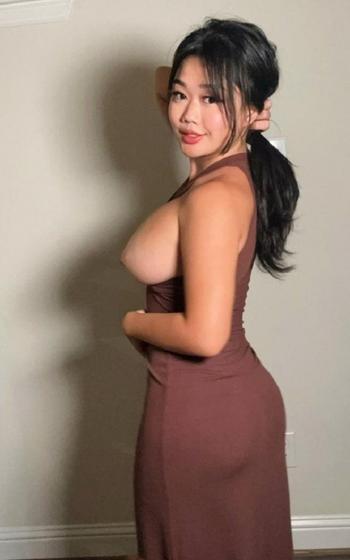215-366-0563, 26  female escort, Reading